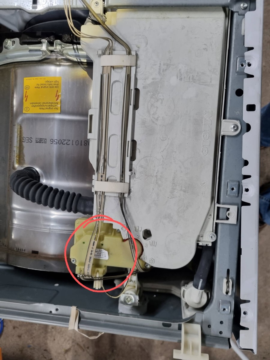 Miele ELP165 Electronics Repair Service – Faulty Washing Machine Control Board Fix